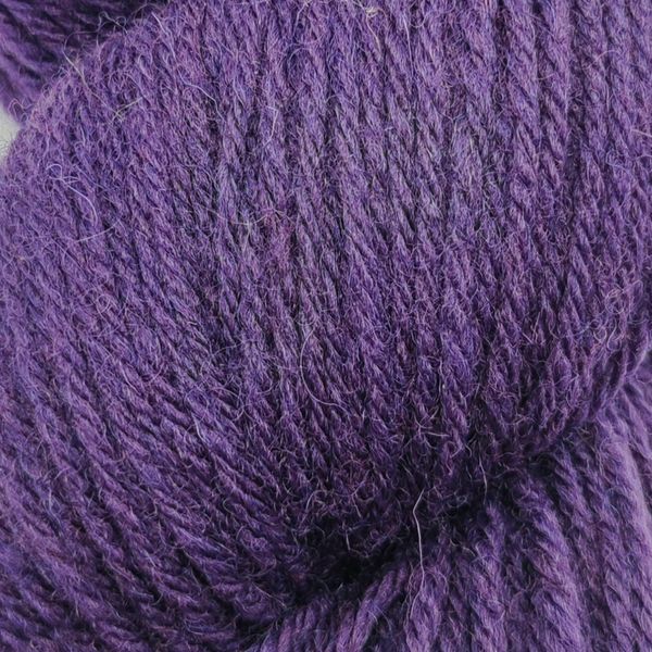 ПРЯЖА FALKLAND WORSTED/ФОЛКЛЭНД ВОРСТЭД, фиолетовый Eggplant 76015 39 фото