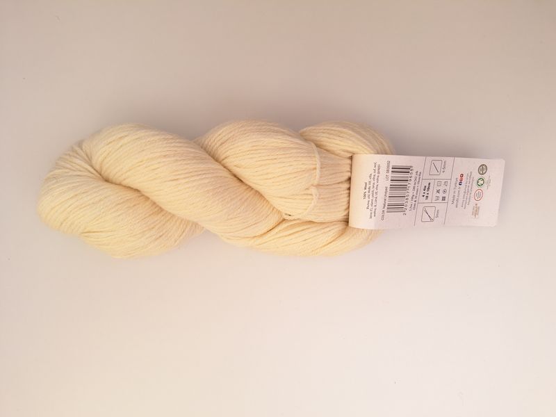 Пряжа Blue Faced Leicester Wool/Блю Фейс Лейстер Вул, вершковий Natural Undyed 71023 3900 фото