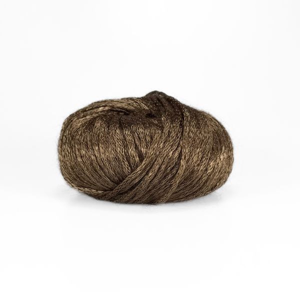 Selene Yarn, bronze 0493, Sesia